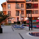 Seafront Im Apartment *