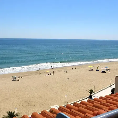 Seafront Im Apartment