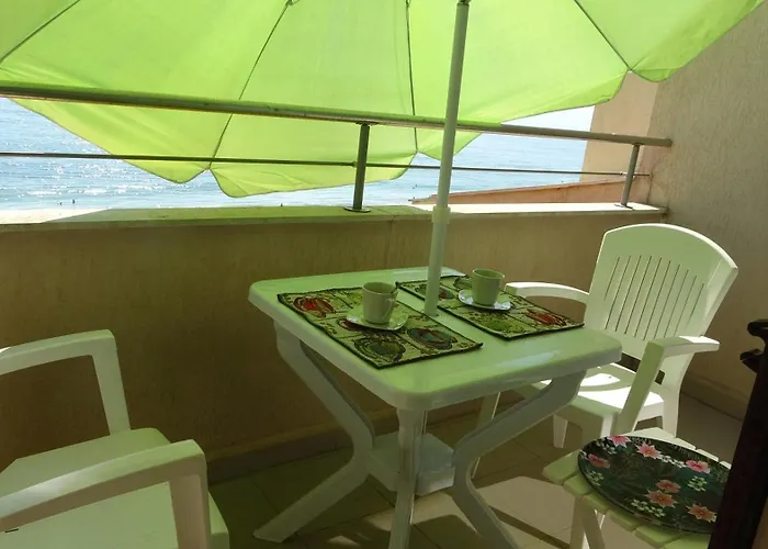 Seafront Im Apartment *