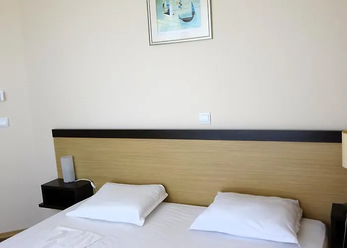 Seafront Im Apartment Obzor